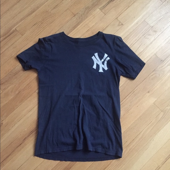 Bundle of 2 NYYankees T-shirts ⚾️ - Picture 2 of 7